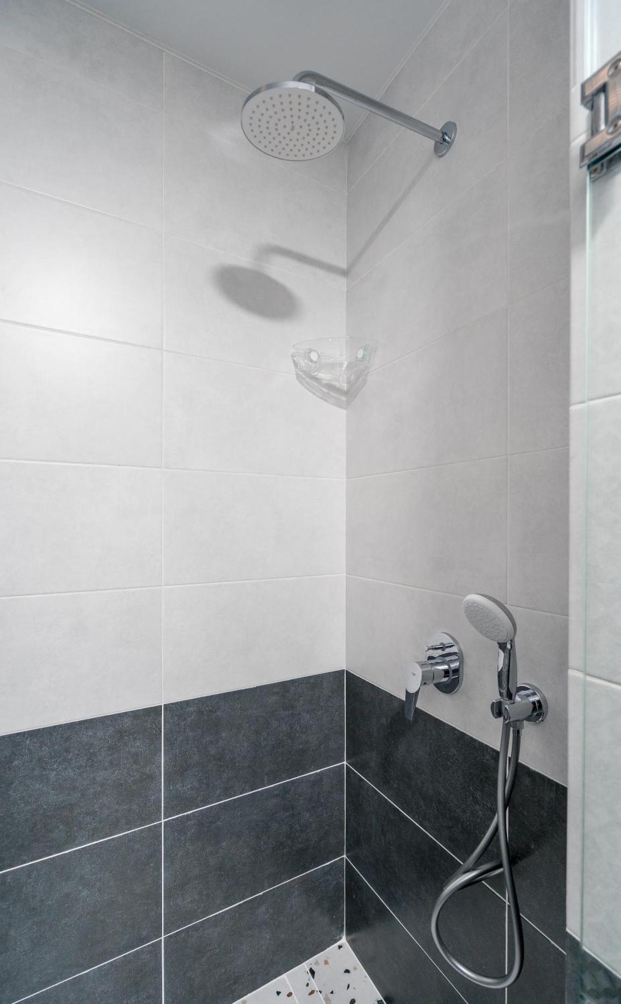 Luxury X By Umbrella Aparthotel Tbilisi Exterior photo
