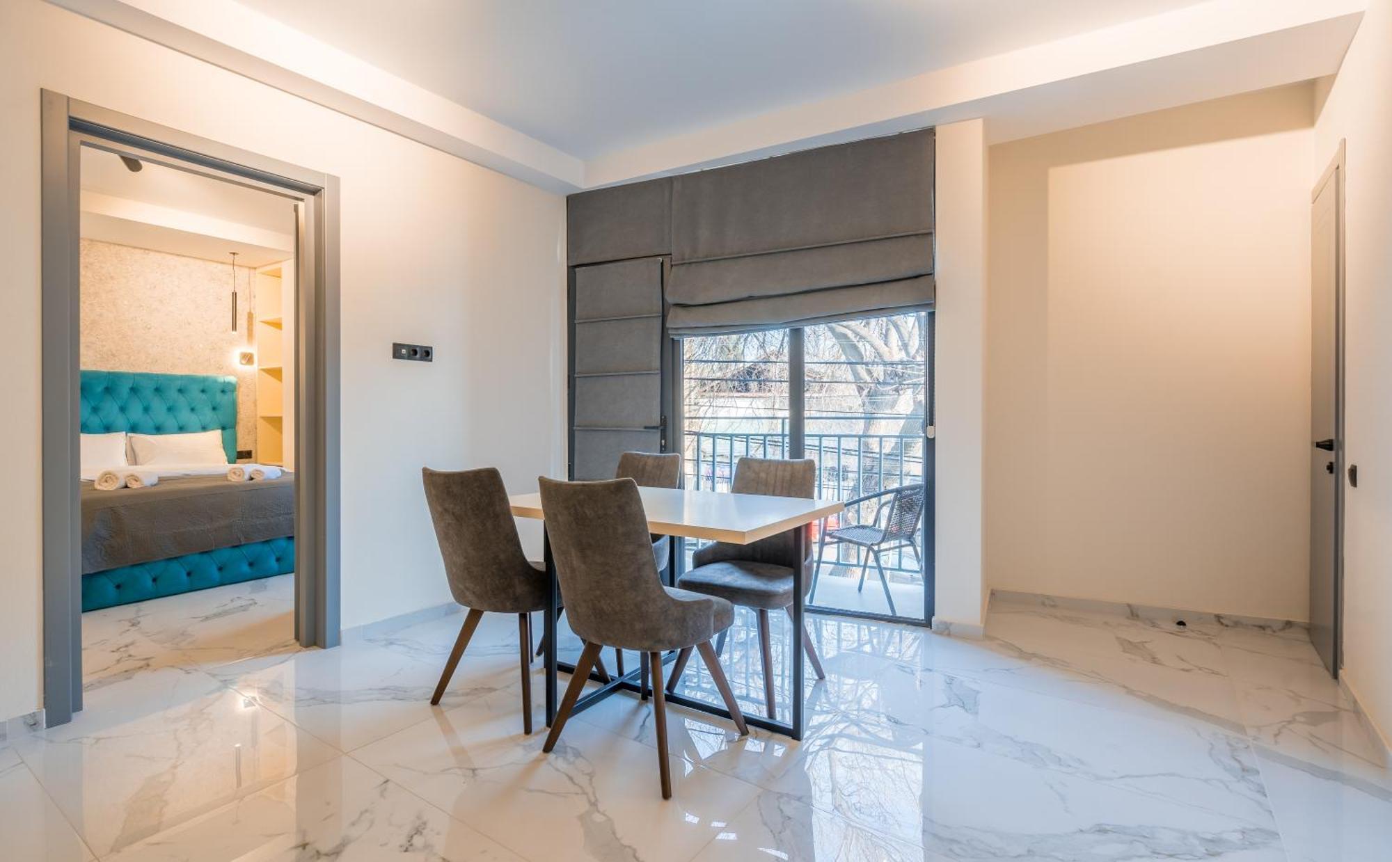 Luxury X By Umbrella Aparthotel Tbilisi Exterior photo