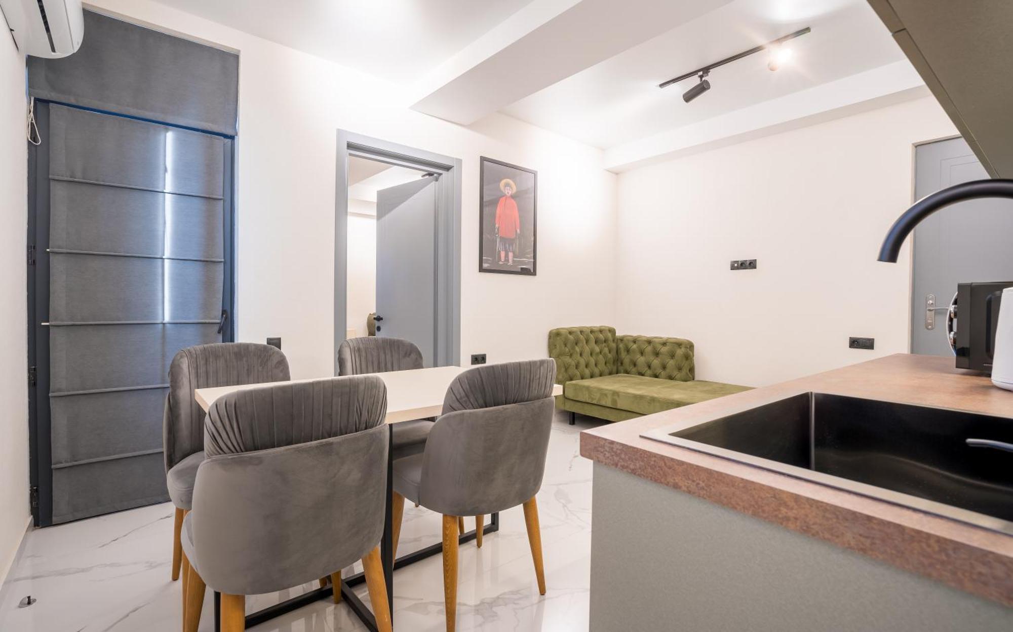 Luxury X By Umbrella Aparthotel Tbilisi Exterior photo