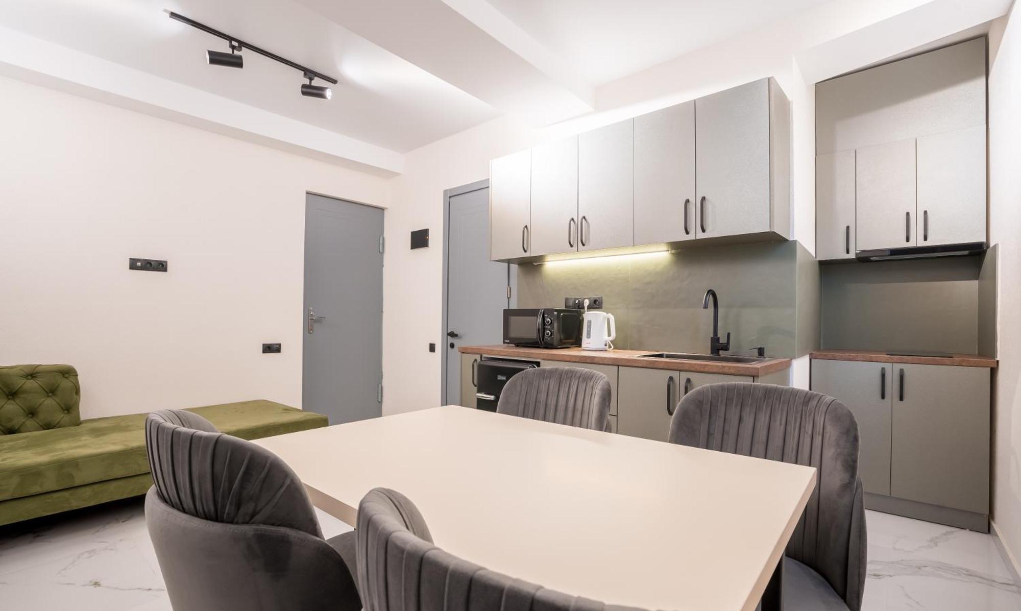 Luxury X By Umbrella Aparthotel Tbilisi Exterior photo